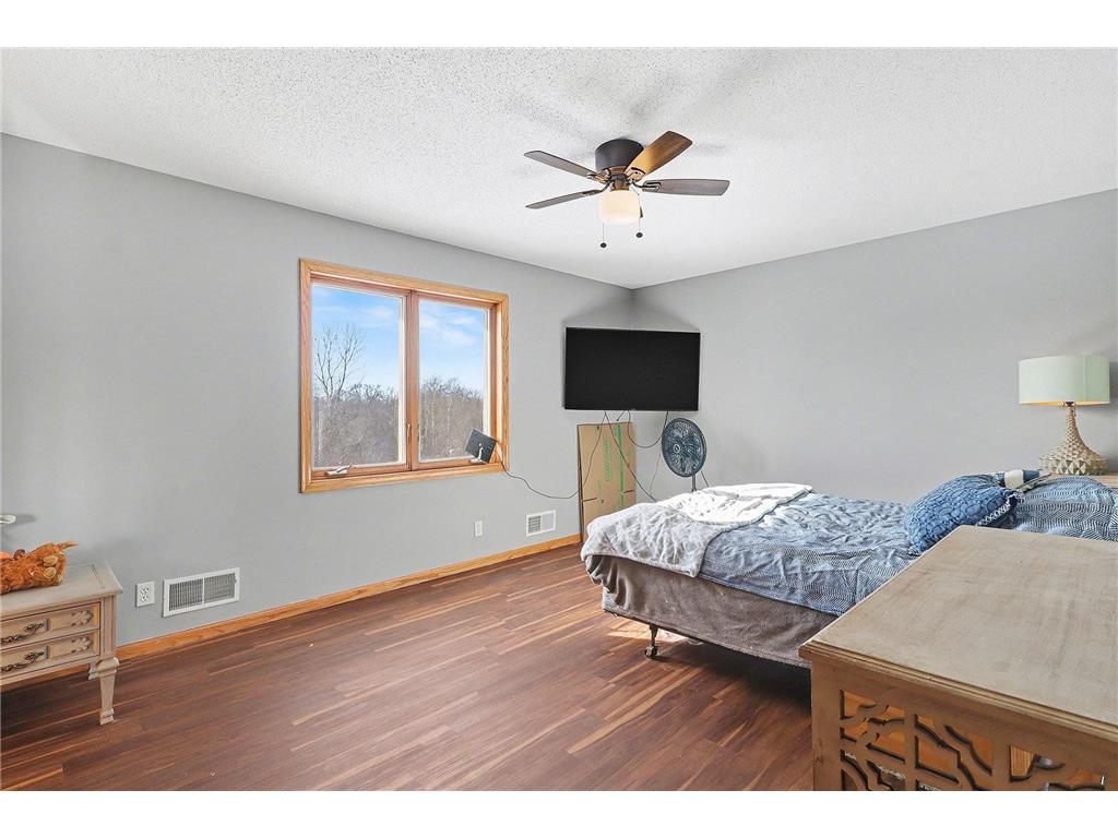 W10221 521st Avenue Prescott WI 54021 7008006 image16