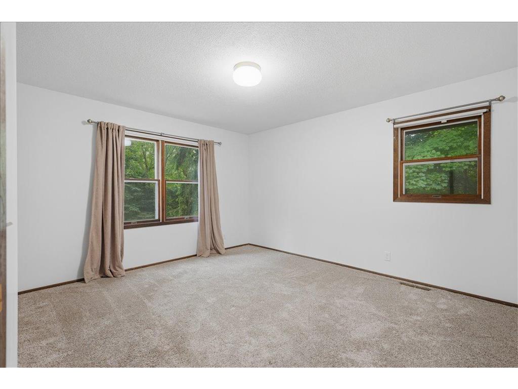 W10417 County Road FF River Falls WI 54022 7076766 image11