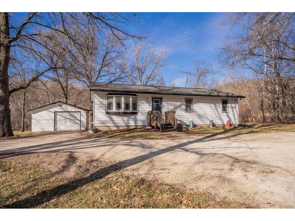 W11930 State Road 35 Oak Grove Twp WI 54021 6505903 image1