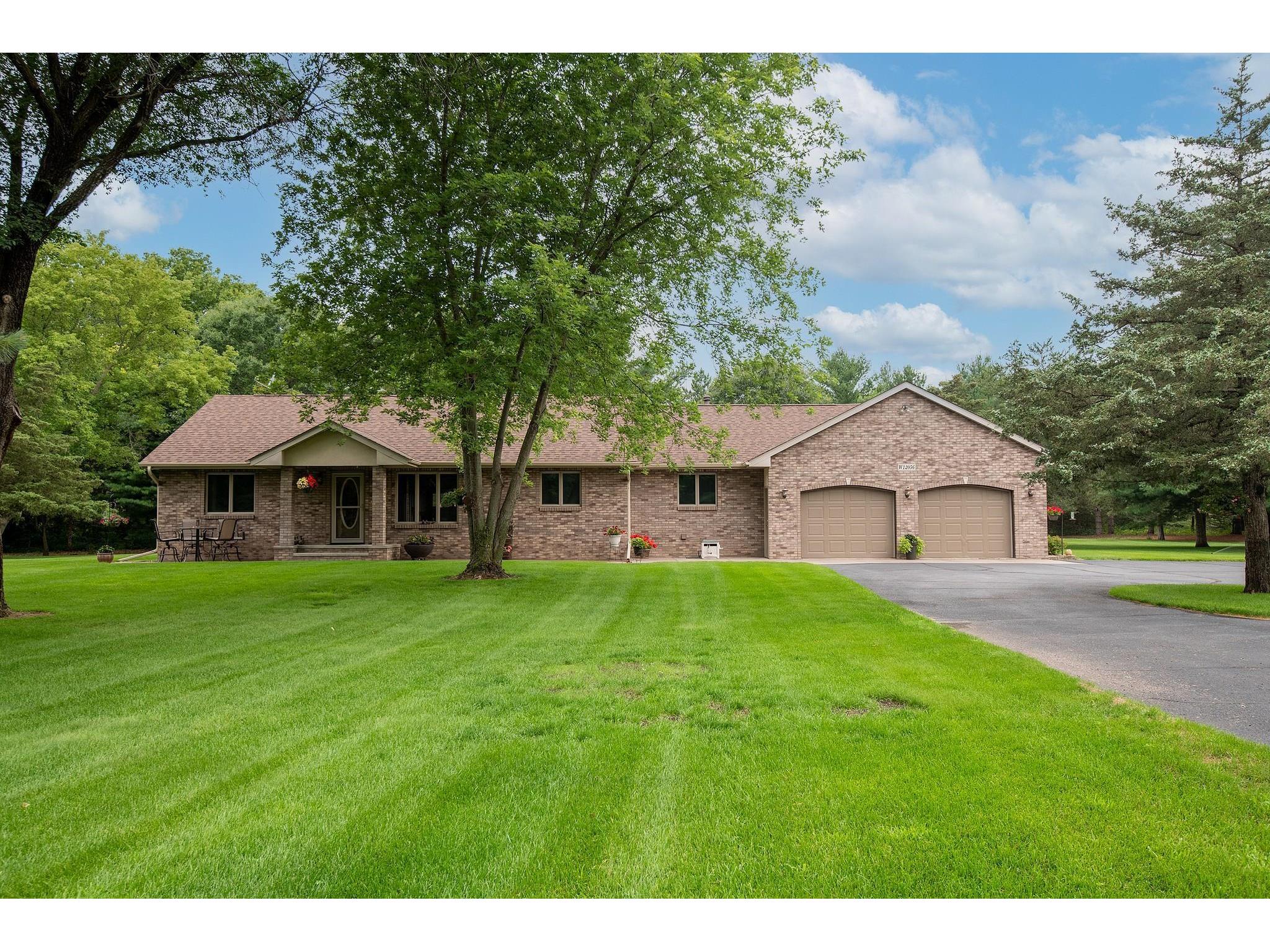 W12056 508th Avenue, Prescott, WI 54021 MLS 6024653 Edina Realty