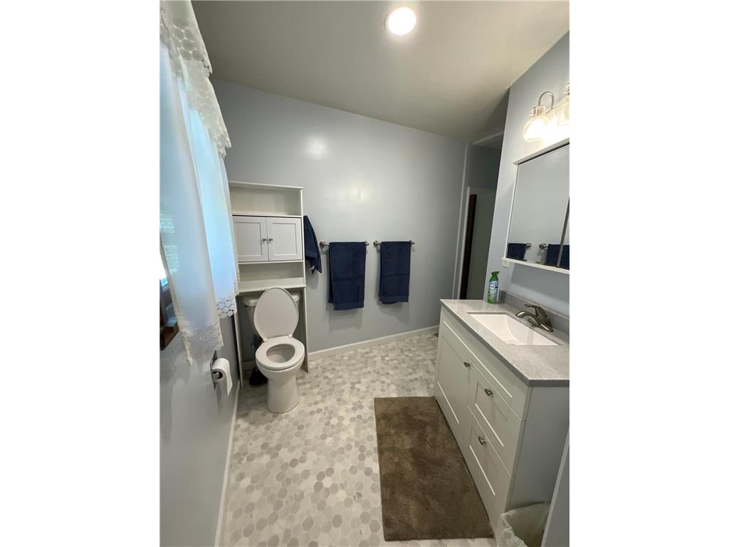 W12414 State Highway 35 Stockholm WI 54769 - Lake Pepin 6748921 image13