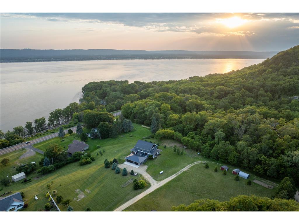 W12420 State Highway 35 Stockholm WI 54769 - Lake Pepin 6735907 image71