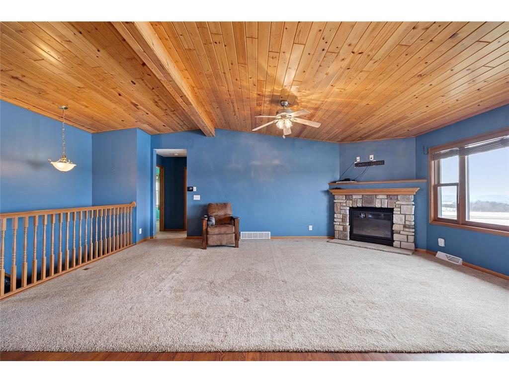 W1660 Maplewood Lane Belvidere Twp WI 54610 7039467 image12