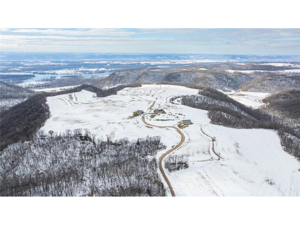 W1660 Maplewood Lane Belvidere Twp WI 54610 7039467 image5