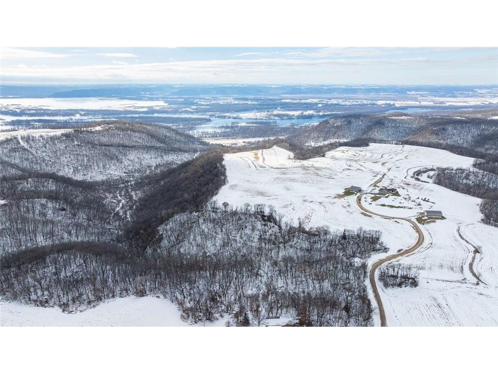 W1660 Maplewood Lane Belvidere Twp WI 54610 7039467 image58