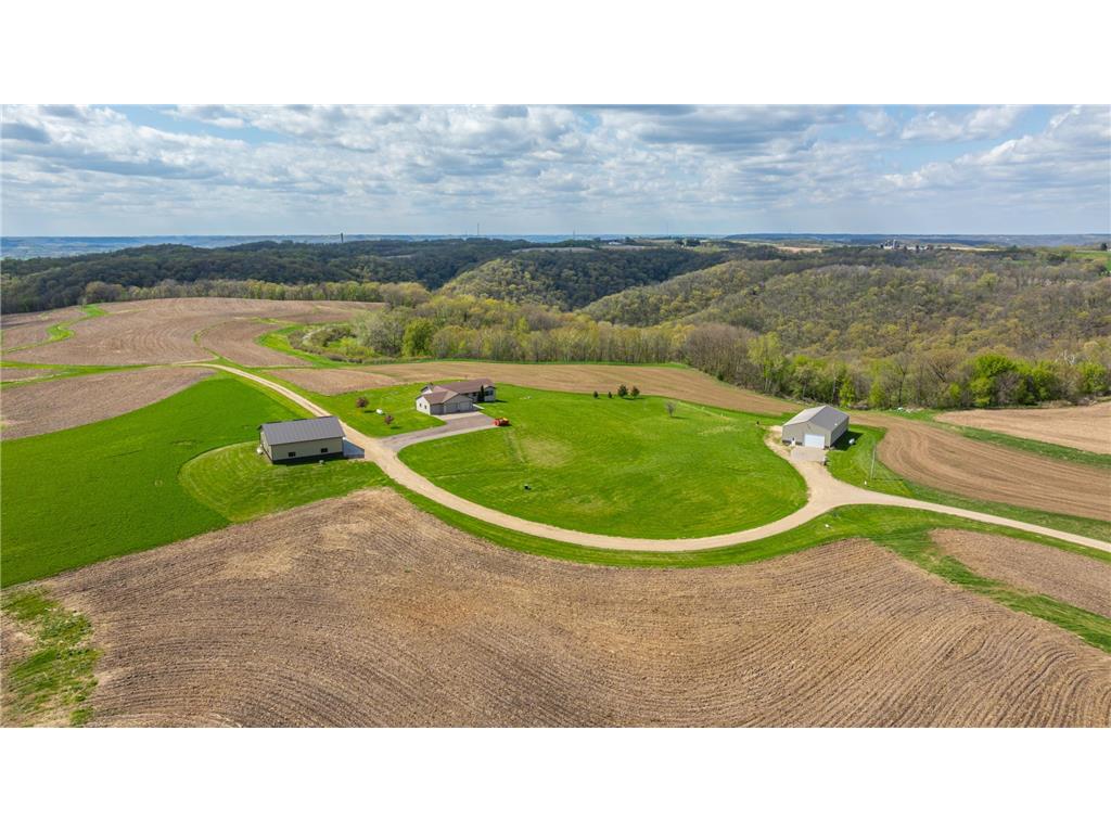 W1660 Maplewood Lane Belvidere Twp WI 54610 7039467 image69