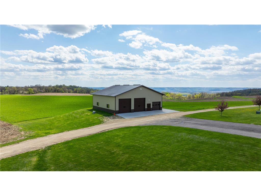 W1660 Maplewood Lane Belvidere Twp WI 54610 7039467 image72