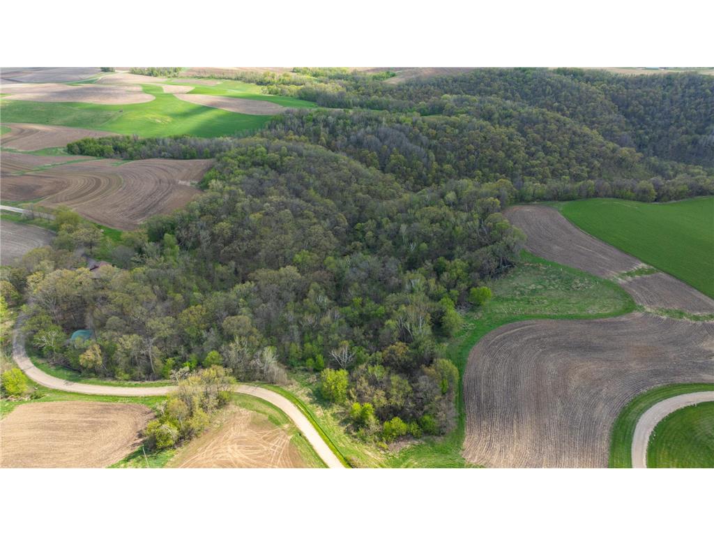 W1660 Maplewood Lane Belvidere Twp WI 54610 7039467 image77