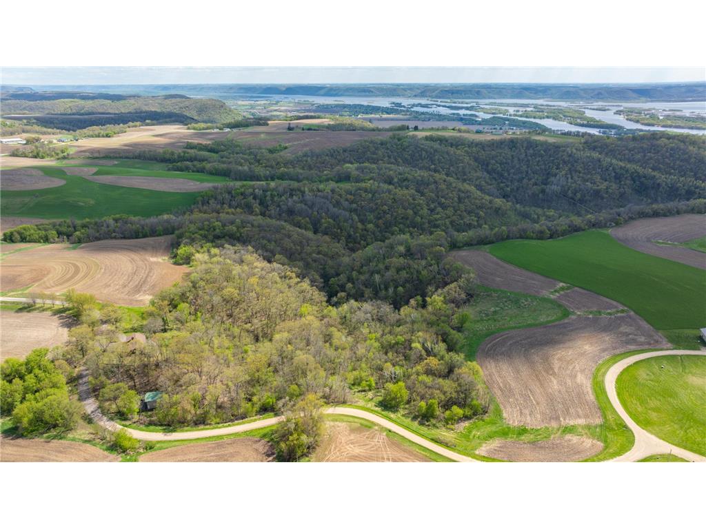 W1660 Maplewood Lane Belvidere Twp WI 54610 7039467 image78
