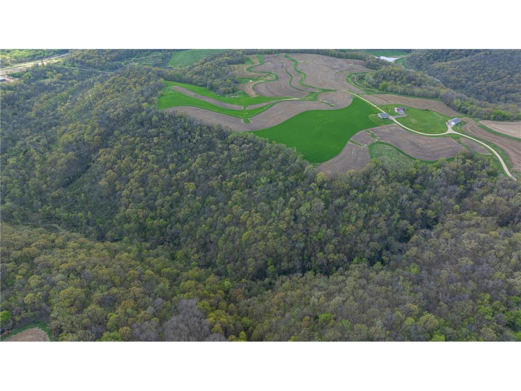 W1660 Maplewood Lane Belvidere Twp WI 54610 7039467 image82