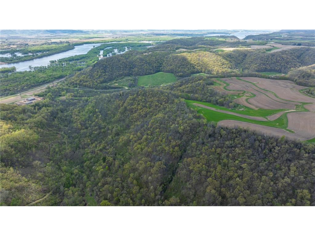 W1660 Maplewood Lane Belvidere Twp WI 54610 7039467 image84