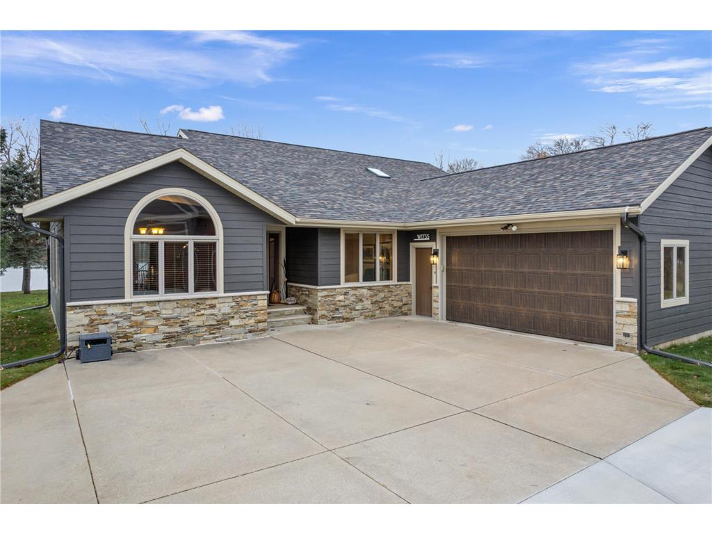 W1735 Indian Point Road Belvidere Twp WI 54622 - Mississippi 6635654 image1