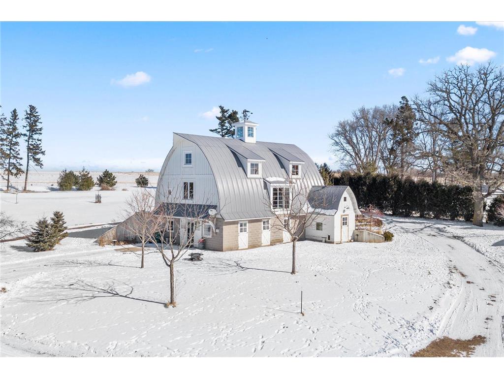 W1996 50th Avenue Maiden Rock WI 54769 6674010 image1