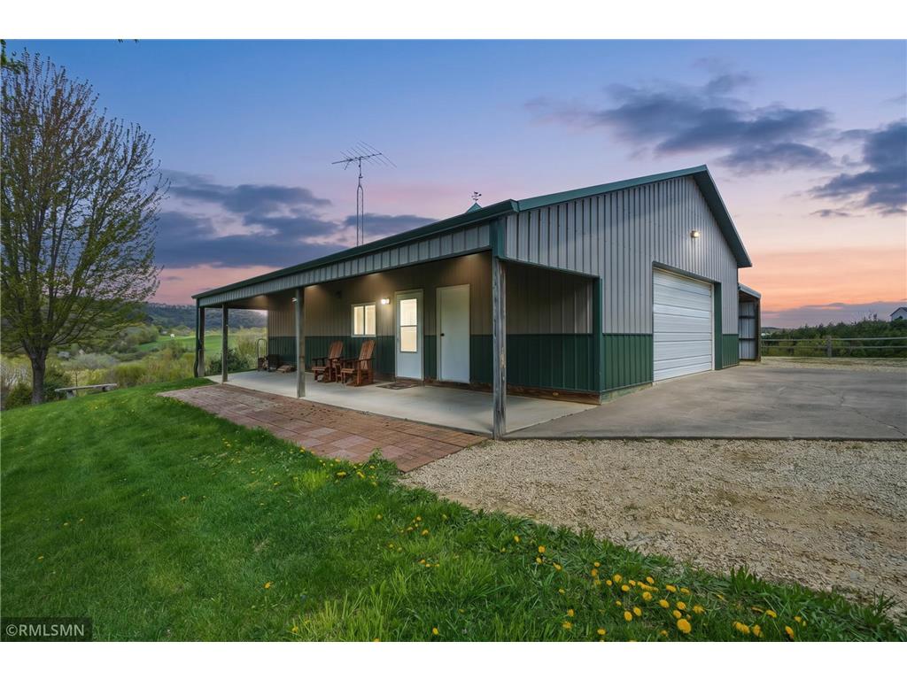 W20061 Hoff Lane Ettrick WI 54612 7067194 image1