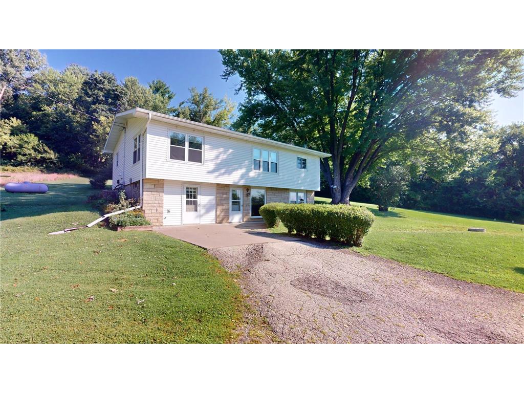 W22050 State Road 54 93 #93 Trempealeau WI 54630 6571837 image1