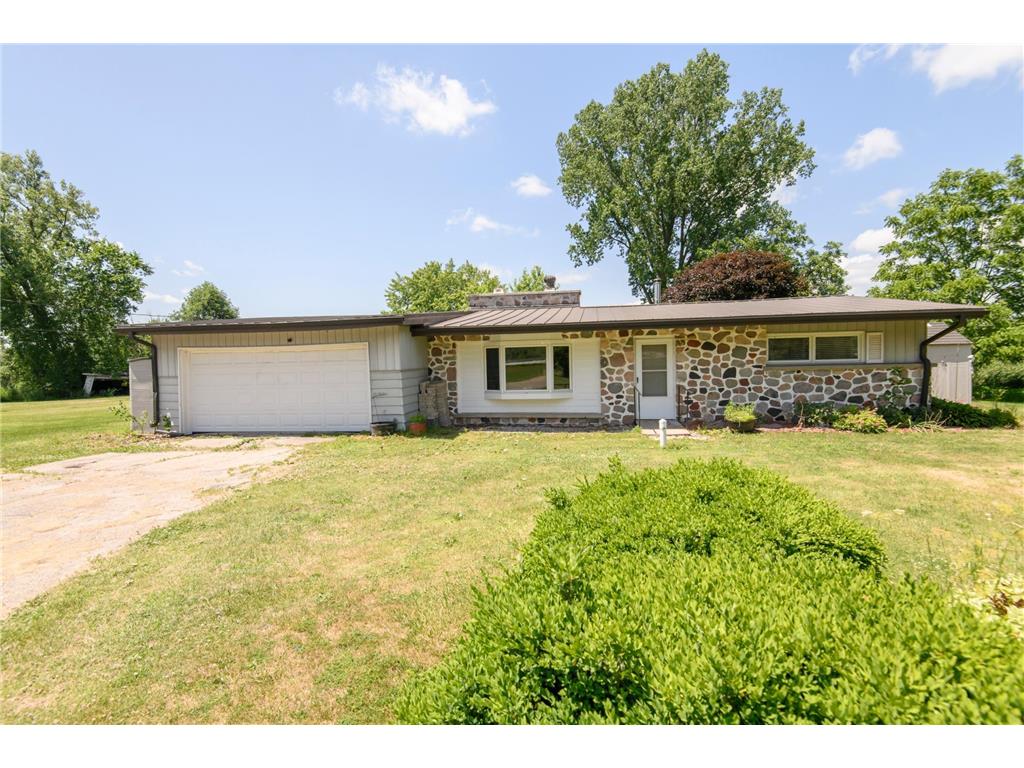 W224S9735 Big Bend Drive Vernon WI 53103 - Fox River 6744562 image1
