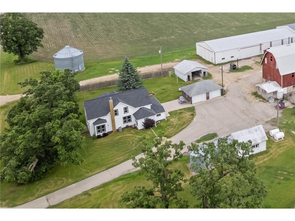W22882 Little Tamarack Road Trempealeau WI 54630 7090013 image1