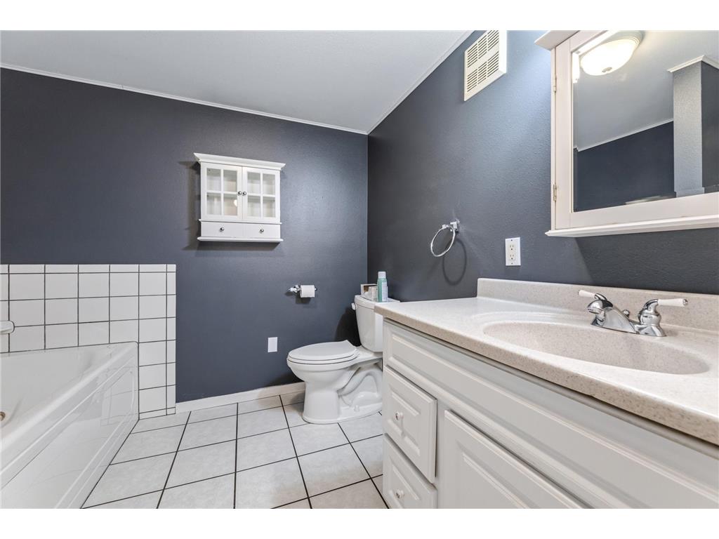 W22882 Little Tamarack Road Trempealeau WI 54630 7090013 image19
