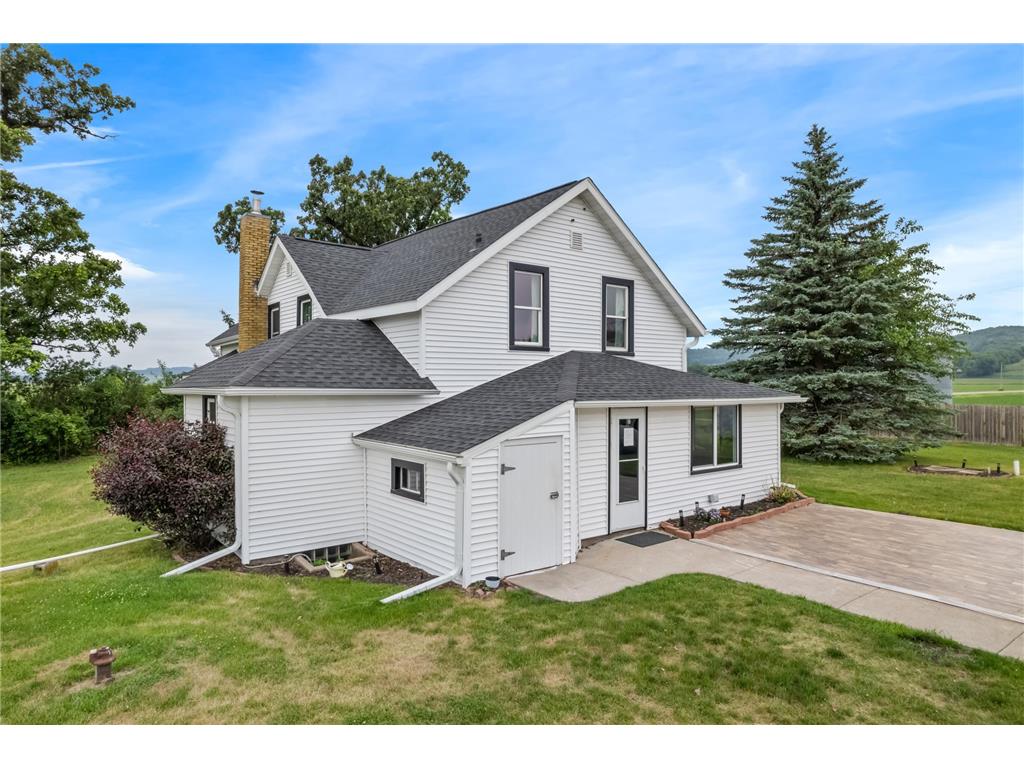 W22882 Little Tamarack Road Trempealeau WI 54630 7090013 image4