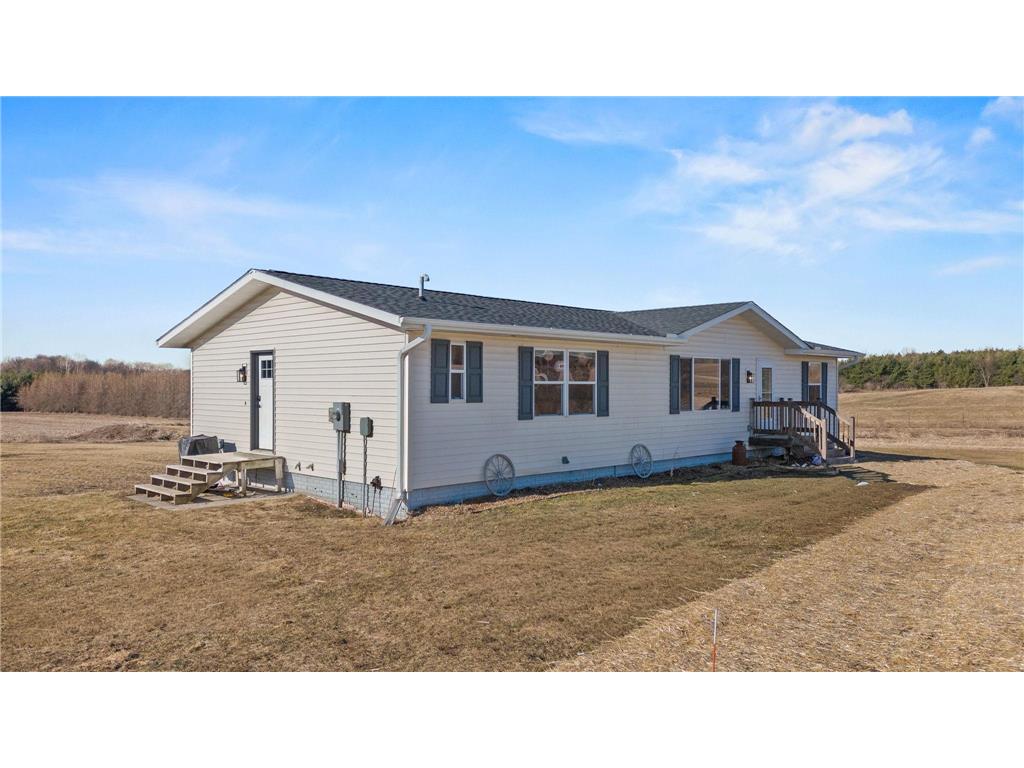 W2521 890th Avenue Spring Valley WI 54767 7036841 image1