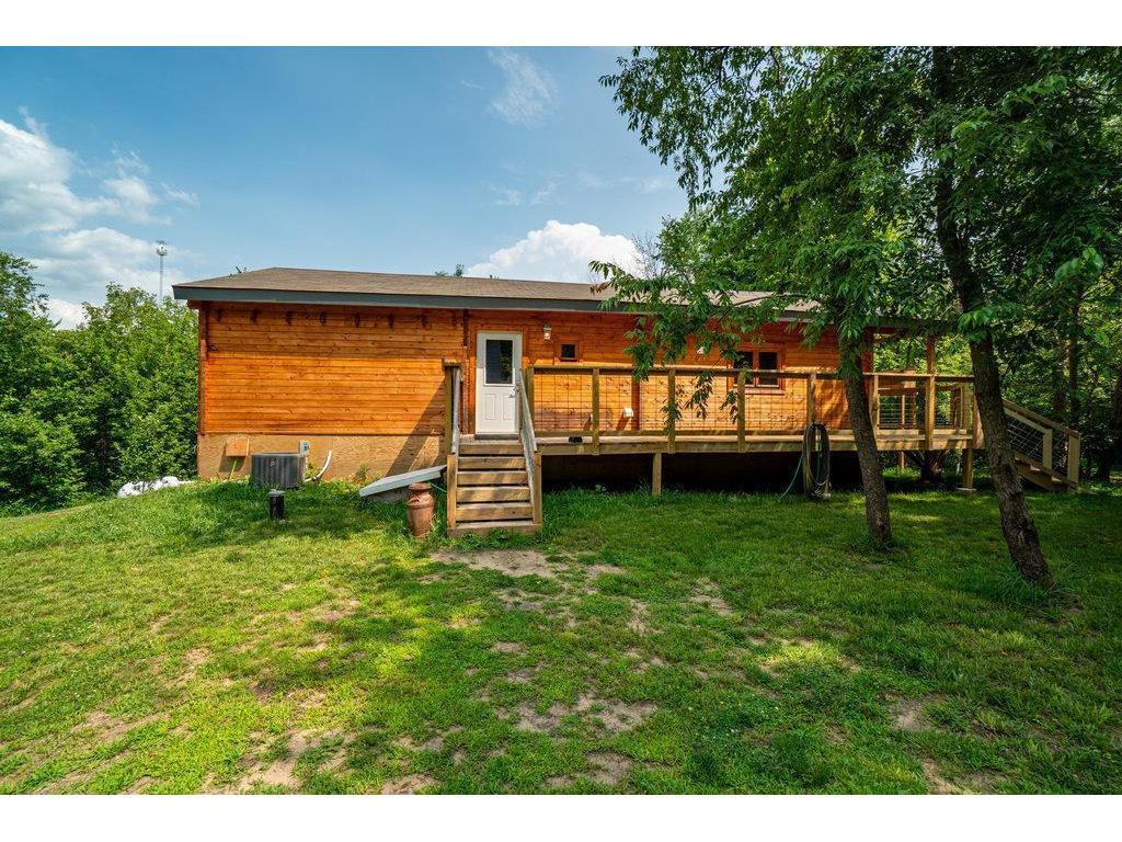 W28491 US Highway 10, Albion Twp, WI 54738 MLS 6403551 Edina Realty