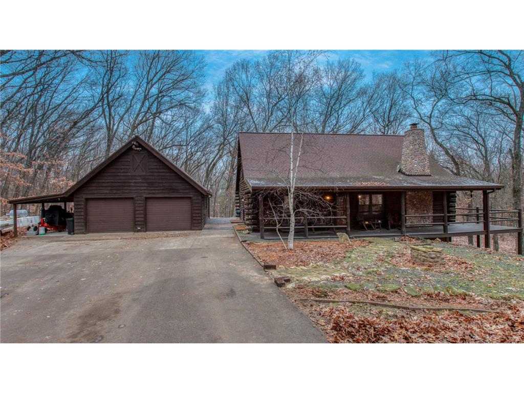 W2865 Rim Rock Road Eau Claire WI 54701 6475314 image1