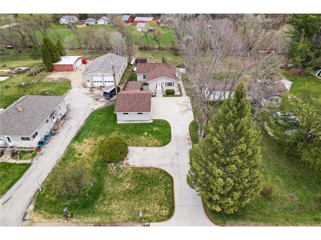 W374 Bluff Siding Road, Fountain City, WI, 54629 MLS 6521378 Edina Realty