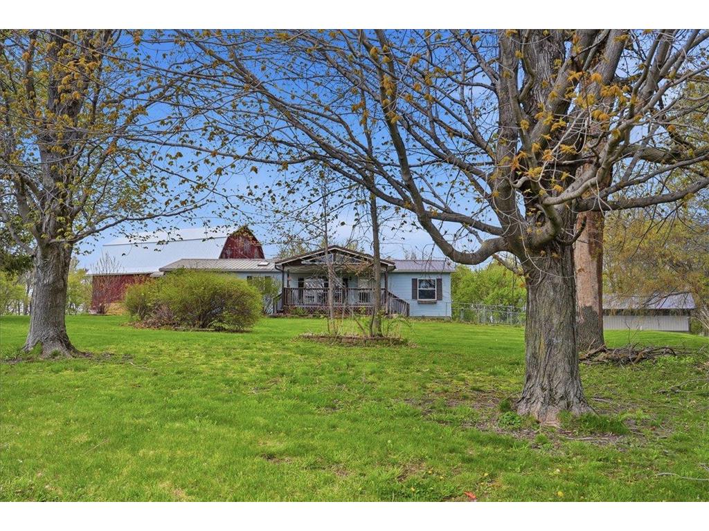 W5388 230th Avenue Hartland Twp WI 54723 7055435 image1