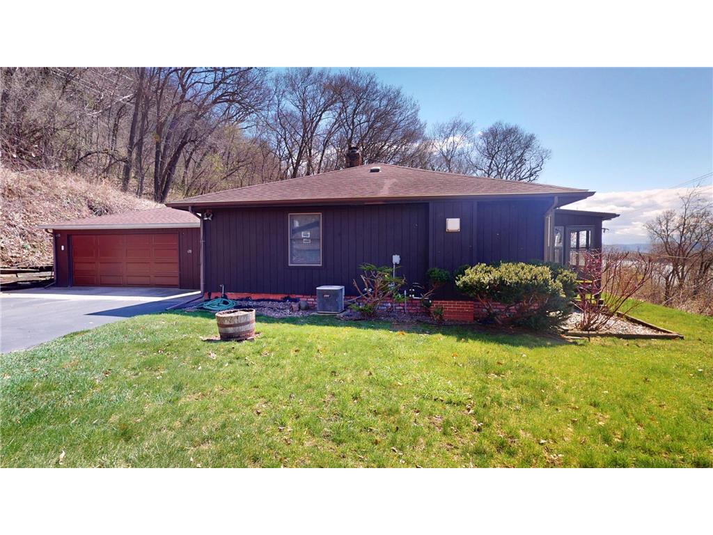 W670 State Road 35 Buffalo City WI 54629 7054350 image1
