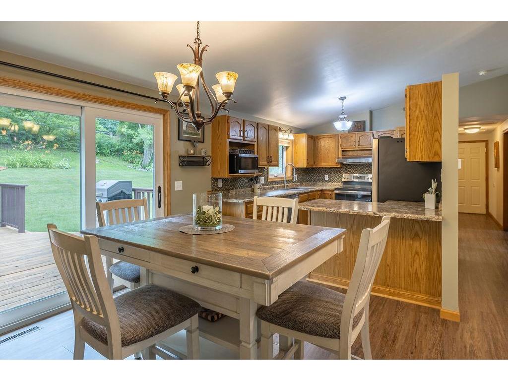W764 Valley Drive #A Fountain City WI 54629 7108666 image10