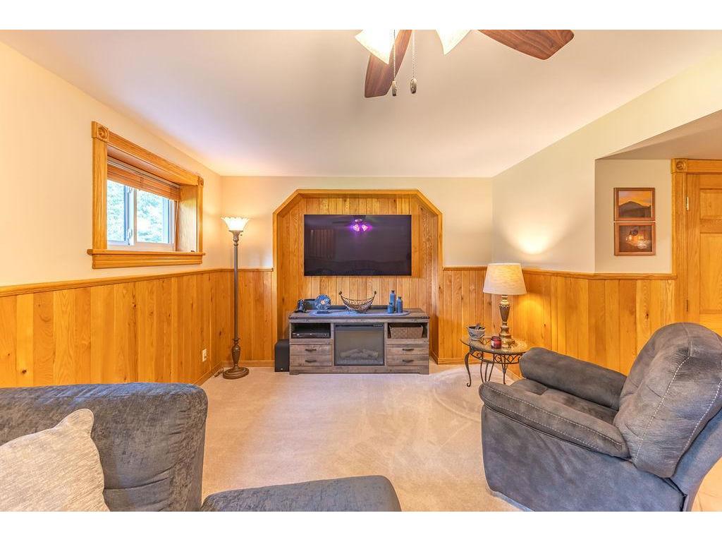 W764 Valley Drive #A Fountain City WI 54629 7108666 image35