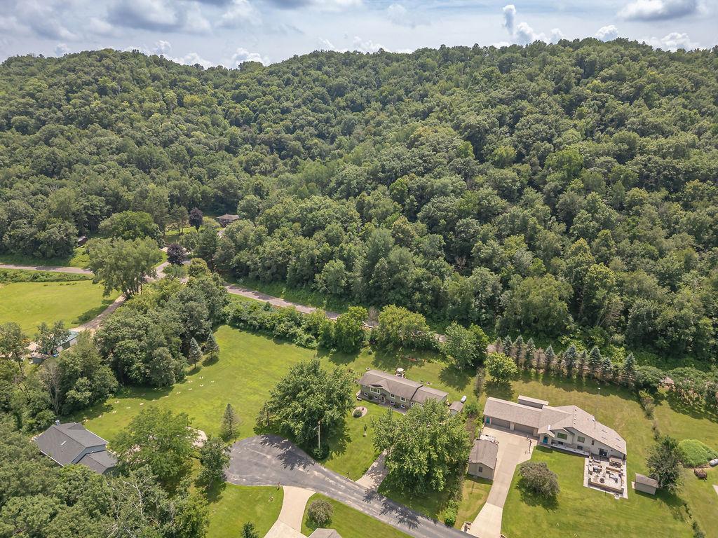 W764 Valley Drive #A Fountain City WI 54629 7108666 image65