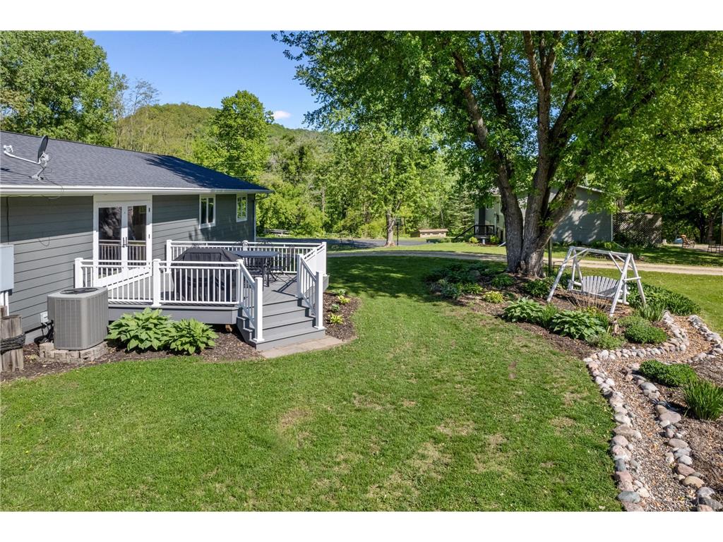 W770 Meadow Lane Fountain City WI 54629 6727473 image30