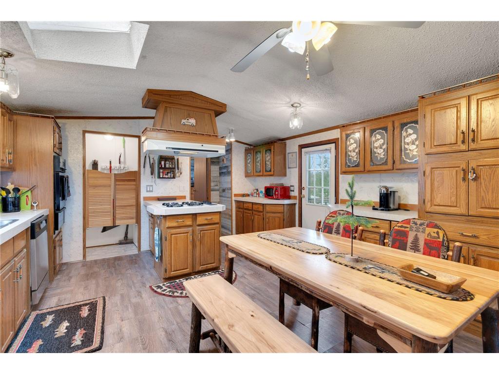 W7762 Rainbow Drive Spooner WI 54801 - Tozer Lake 7075871 image24