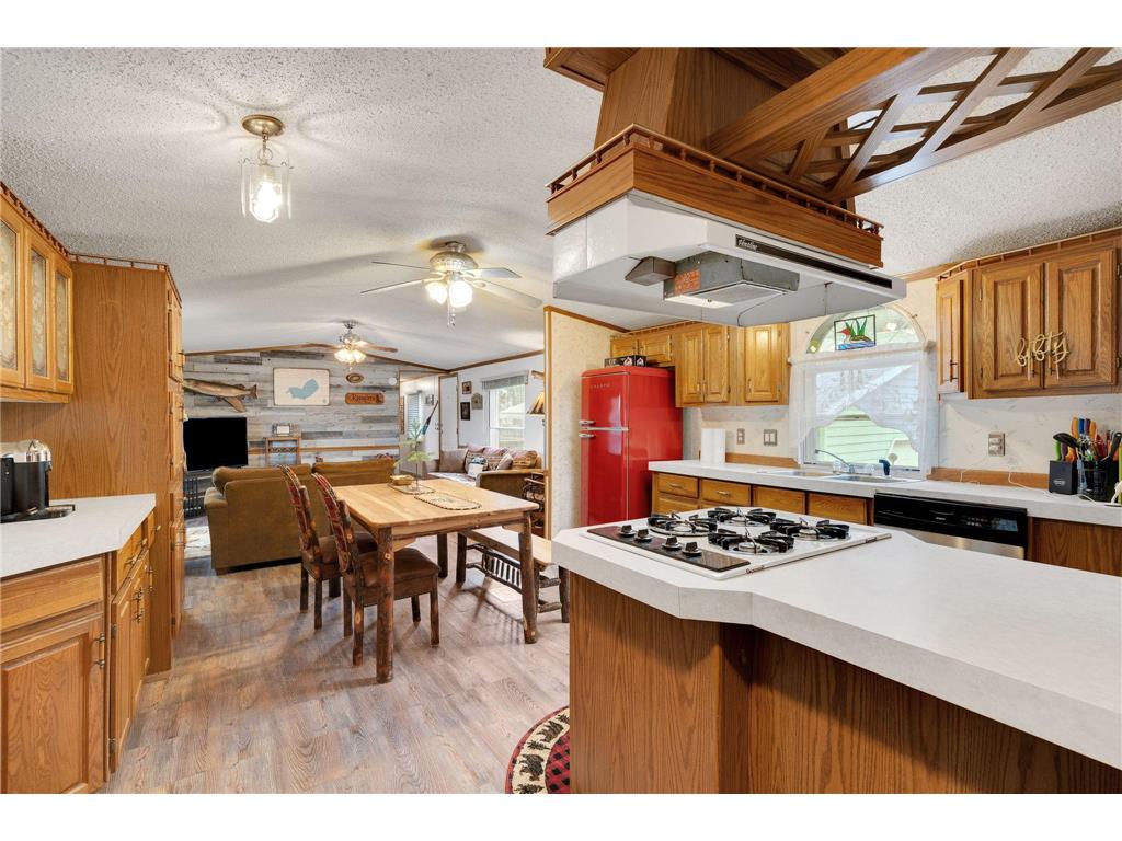 W7762 Rainbow Drive Spooner WI 54801 - Tozer Lake 7075871 image27