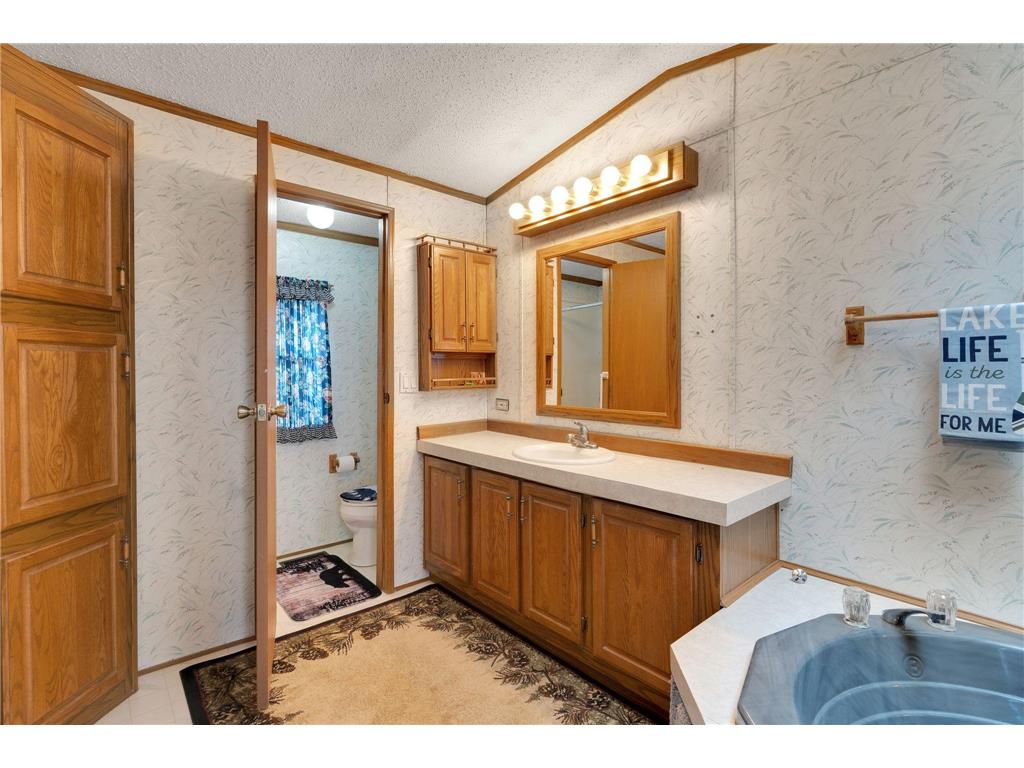 W7762 Rainbow Drive Spooner WI 54801 - Tozer Lake 7075871 image32