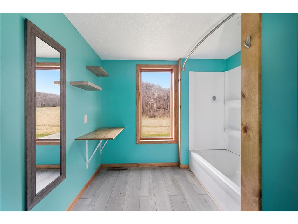 W8040 State Road 29 River Falls WI 54022 7028916 image32