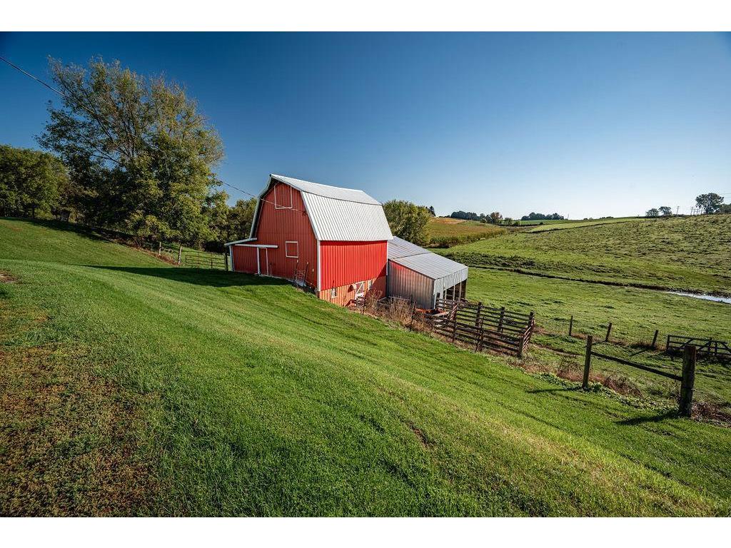 W8236 County Road Kk Ellsworth WI 54011 7018800 image27