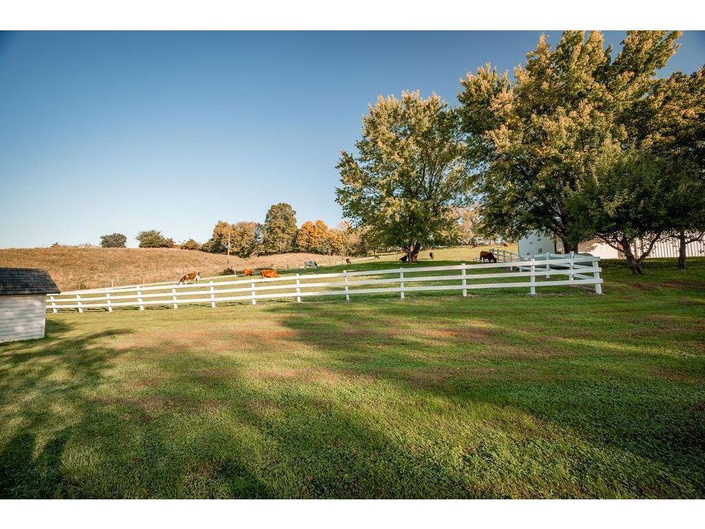 W8236 County Road Kk Ellsworth WI 54011 7018800 image5