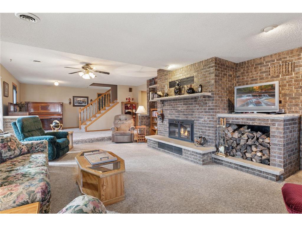 W828 Evergreen Court Spring Valley WI 54767 6689264 image24