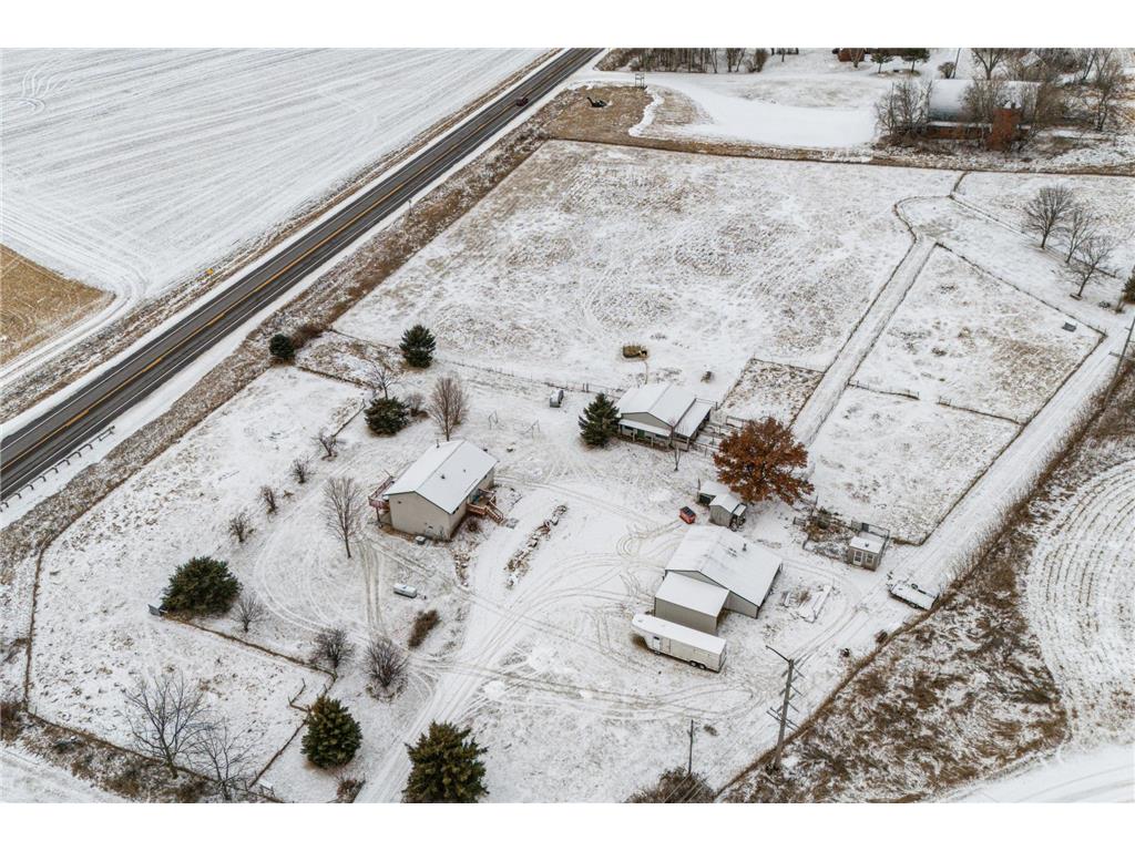 W8490 530th Avenue Trimbelle WI 54011 6648232 image1