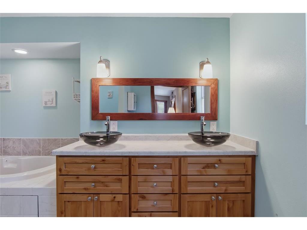 W8895 North Lake Road Greenwood WI 54437 - Mead Lake 7061367 image21