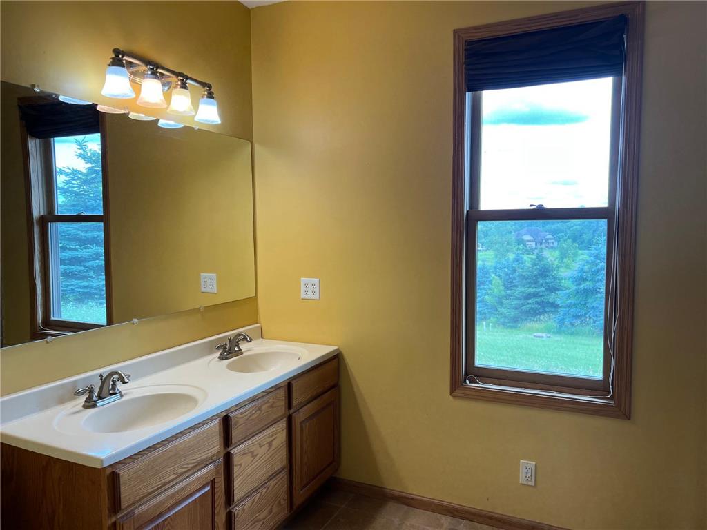 W8972 520th Avenue Ellsworth WI 54011 - Trimbelle 7095019 image11