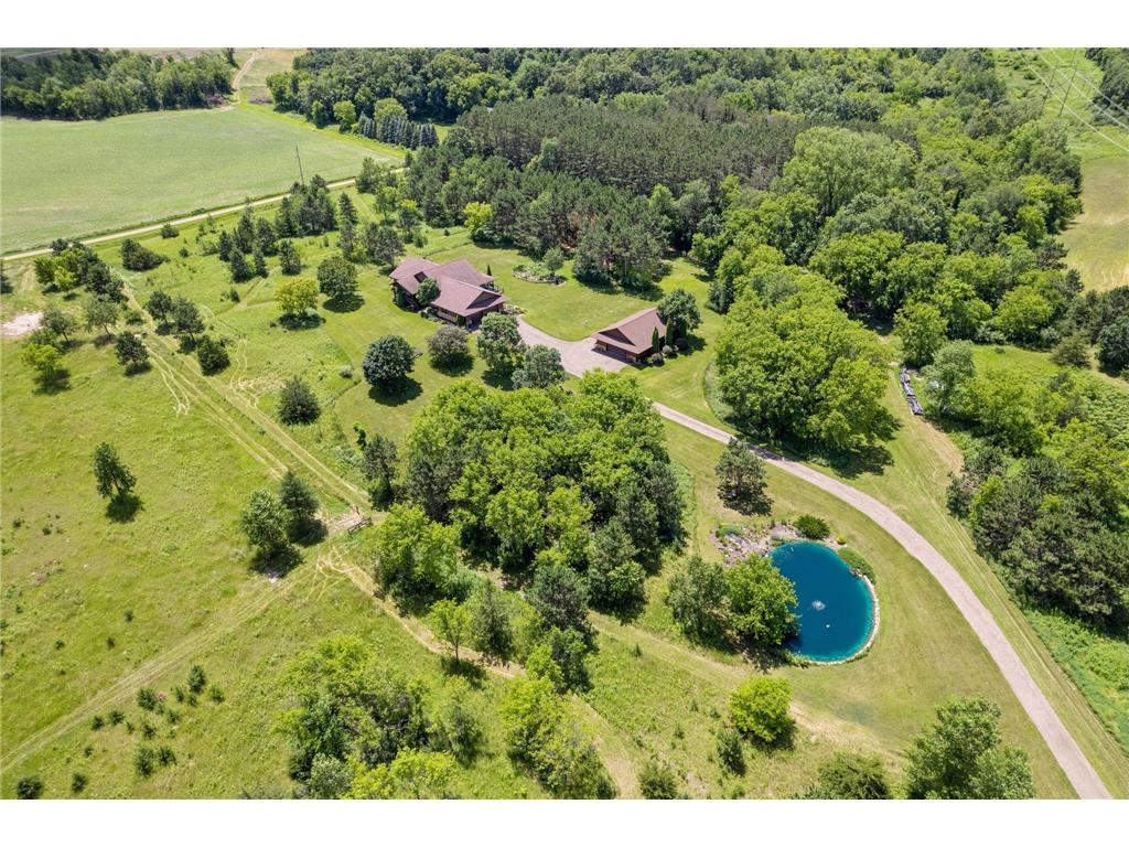 W9247 800th Avenue River Falls WI 54022 6556999 image1