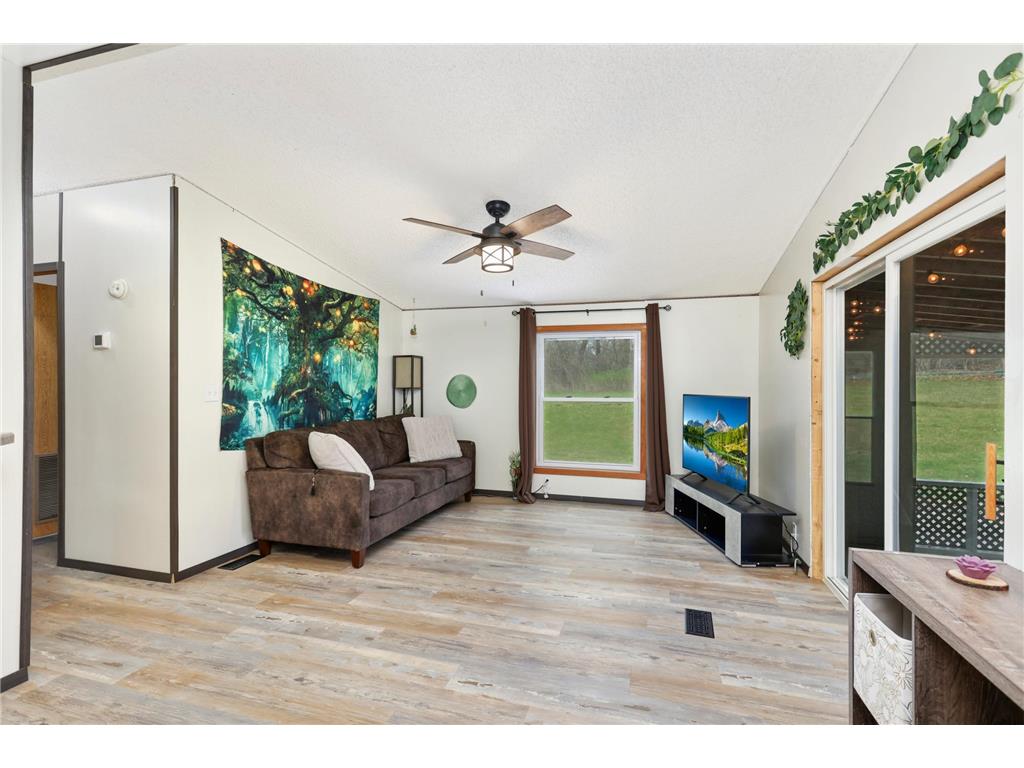 W9572 295th Avenue, Diamond Bluff, WI, 54014 MLS 6521630 Edina Realty