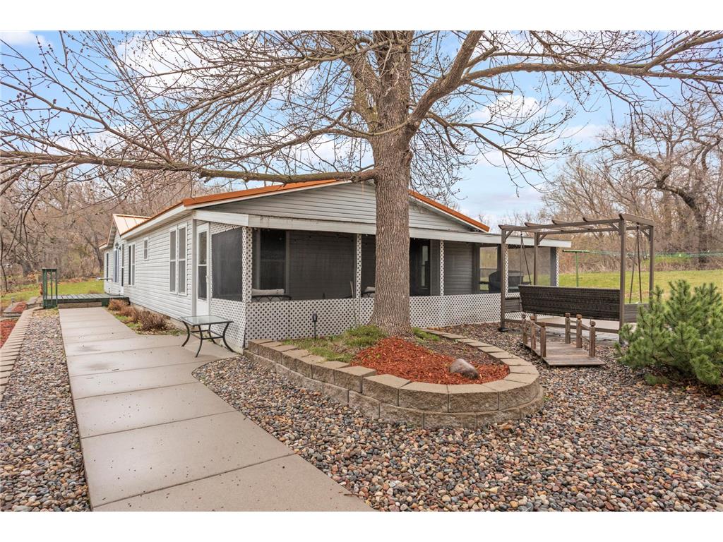 W9572 295th Avenue, Diamond Bluff, WI, 54014 MLS 6521630 Edina Realty