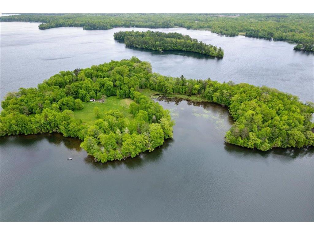 X Garbutt Island Edgewater WI 54817 - Lake Chetac 6741837 image14