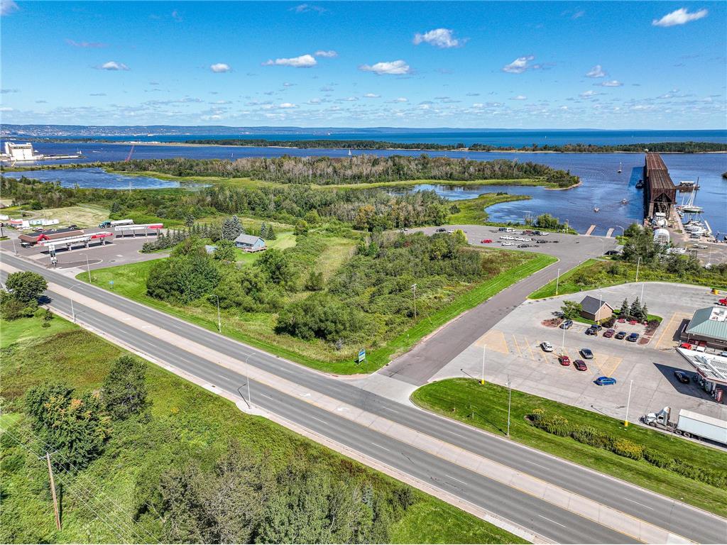 XX 30th Ave E Superior WI 54880 - Lake Superior 7061891 image16