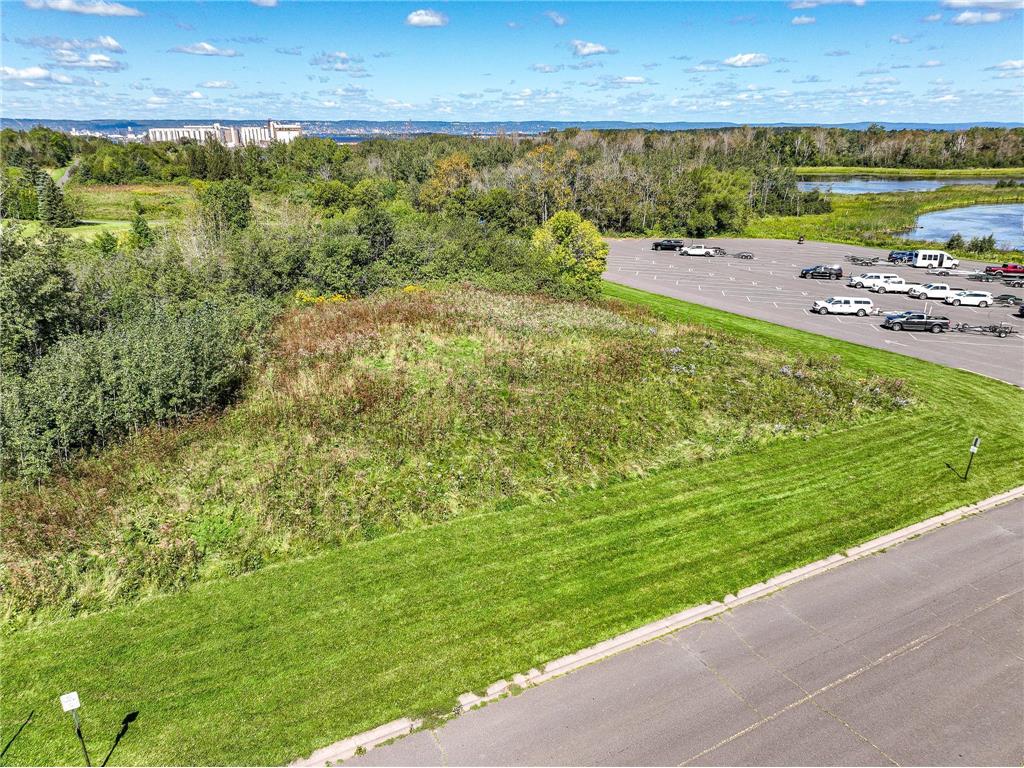 XX 30th Ave E Superior WI 54880 - Lake Superior 7061891 image4