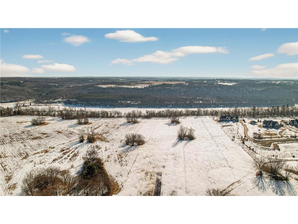 XX5 Quinlan Avenue N Stillwater MN 55082 - St Croix River 7040307 image1